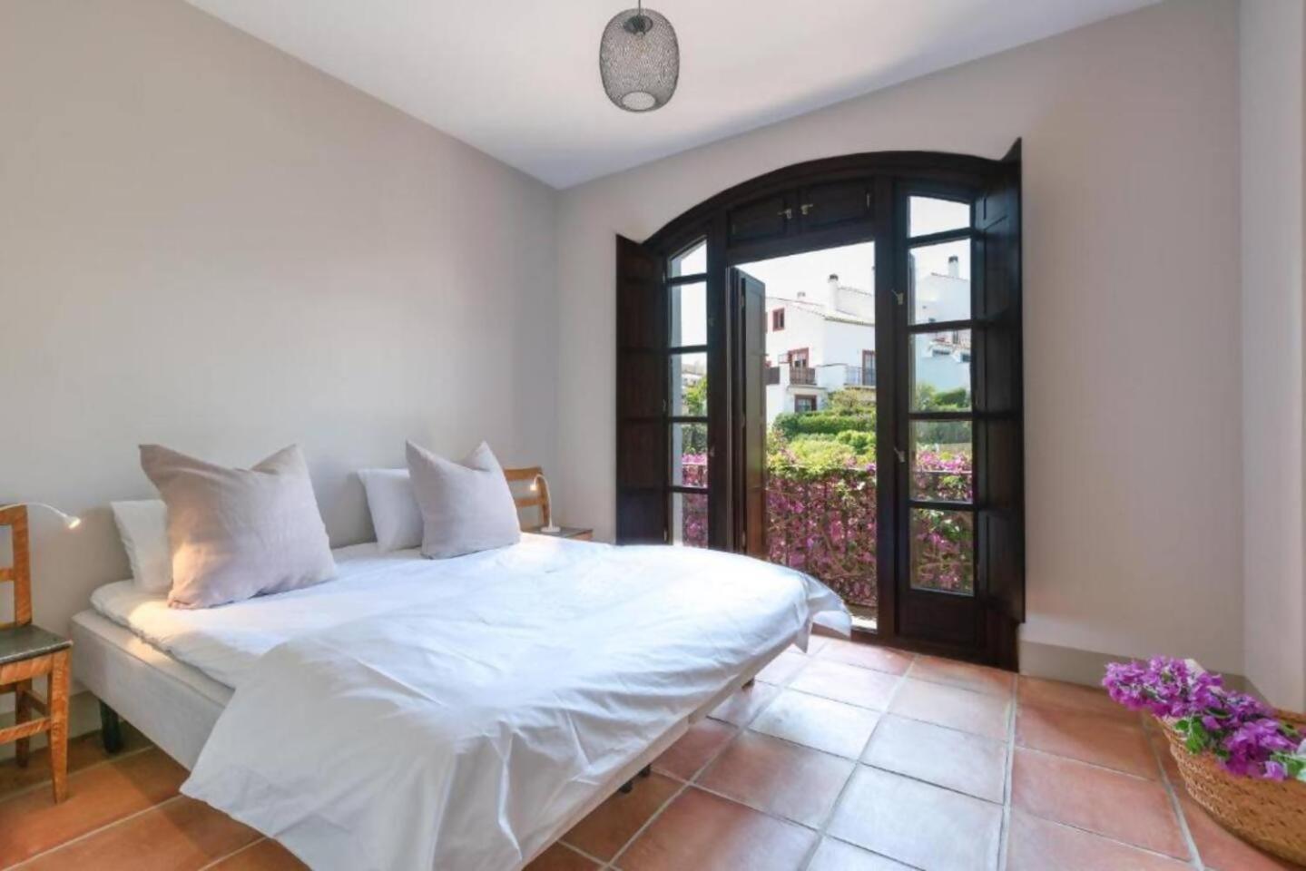 Villa Casa Sol Encantadora Villa Con Piscina Marbella Buitenkant foto