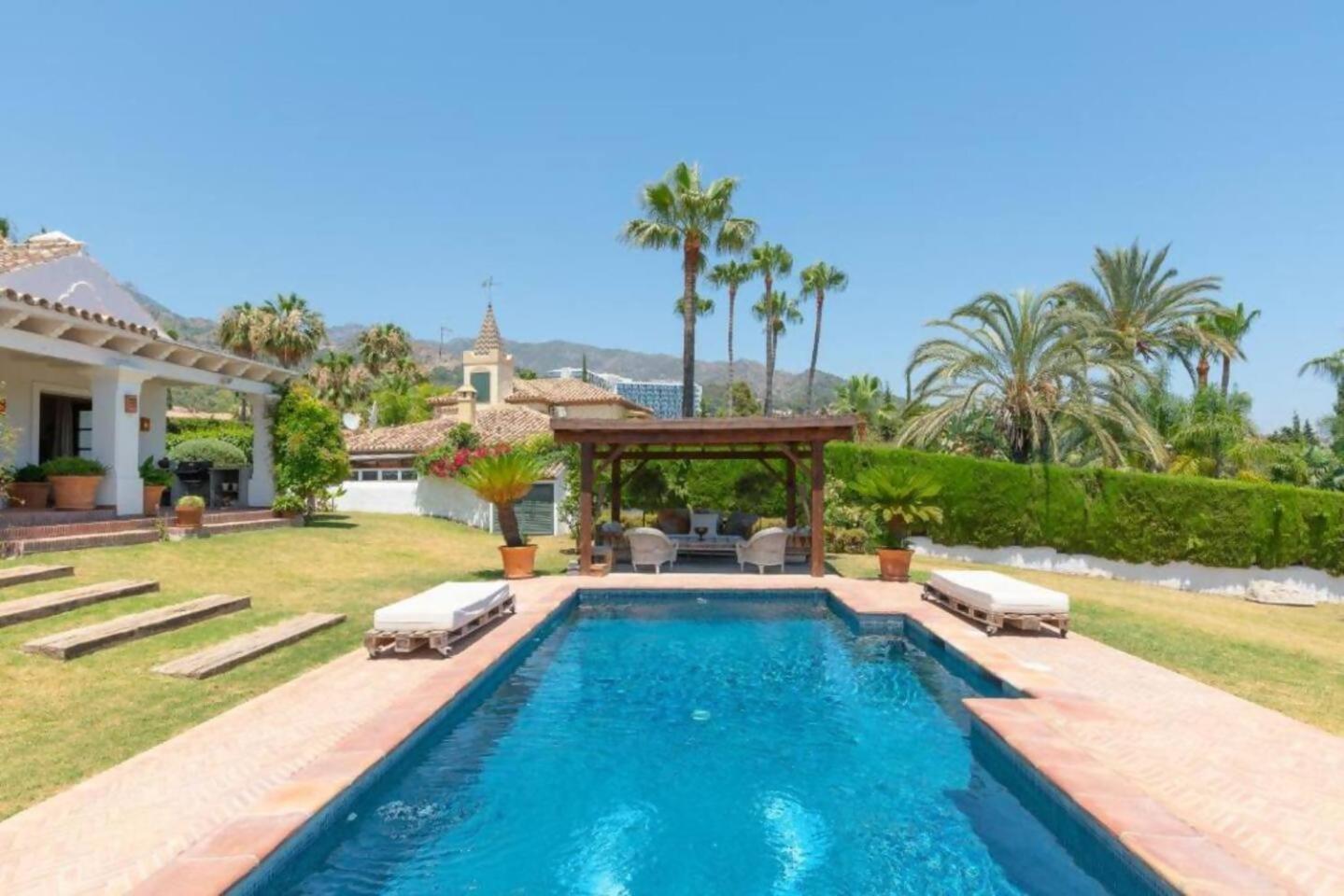 Villa Casa Sol Encantadora Villa Con Piscina Marbella Buitenkant foto