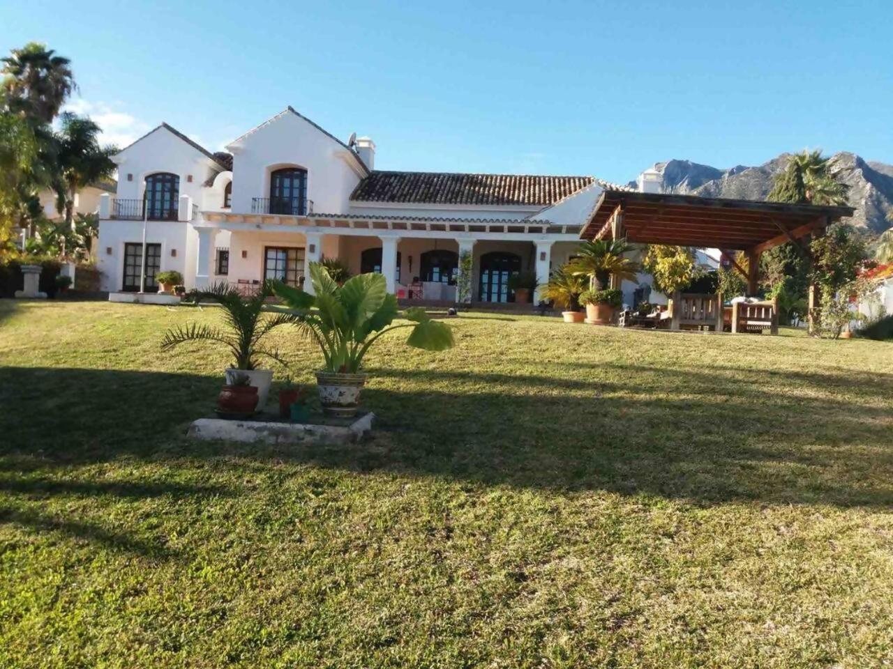 Villa Casa Sol Encantadora Villa Con Piscina Marbella Buitenkant foto